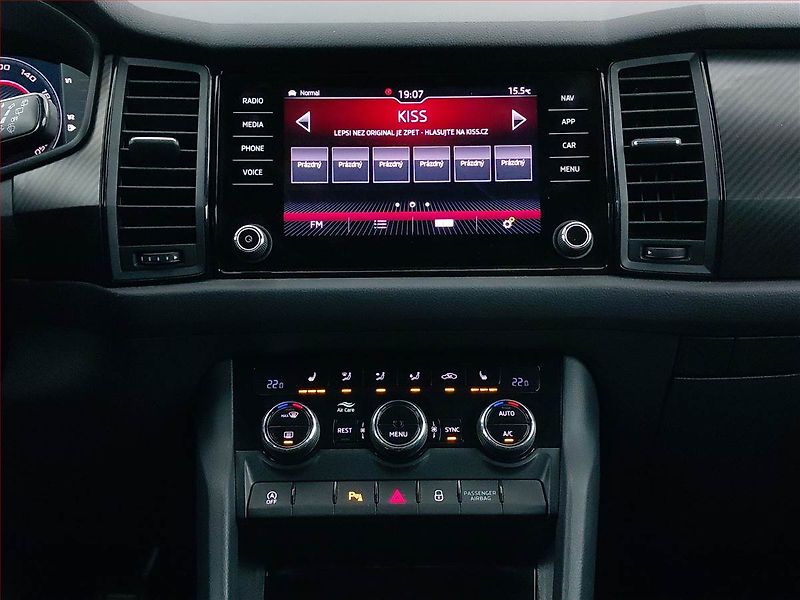 Škoda Kodiaq (2020) Sportline 1.5 TSI - fotka 12 z 24
