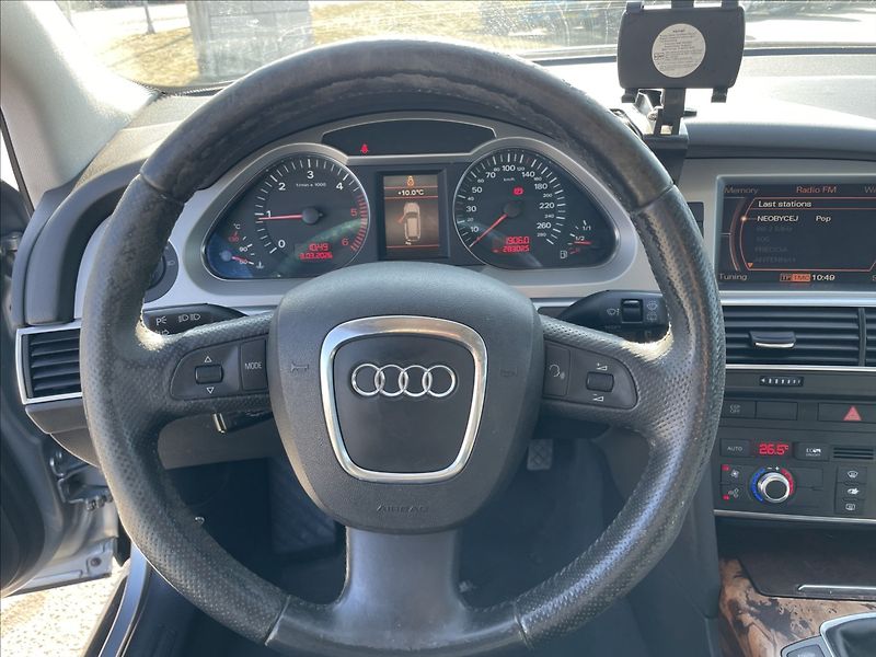 Audi A6 2,0 TDi 103kw Avant Xenon Kůže - fotka 14 z 33