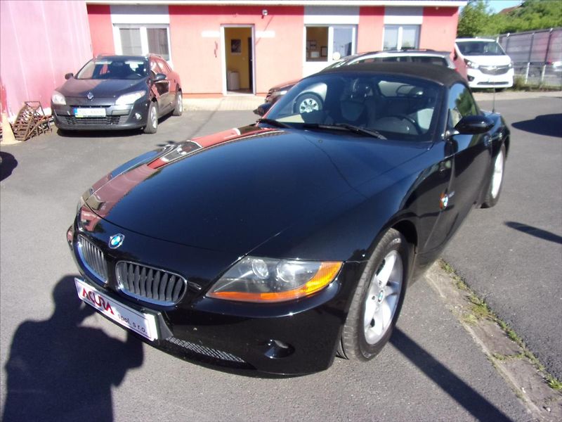 BMW Z4 2,5 i Roadster 141kW kůže - fotka 7 z 22