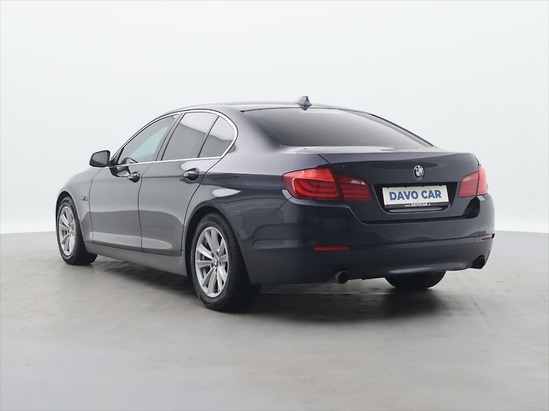 BMW Řada 5 3,0 535i 225kW Aut.klima Kůže - fotka 5 z 41