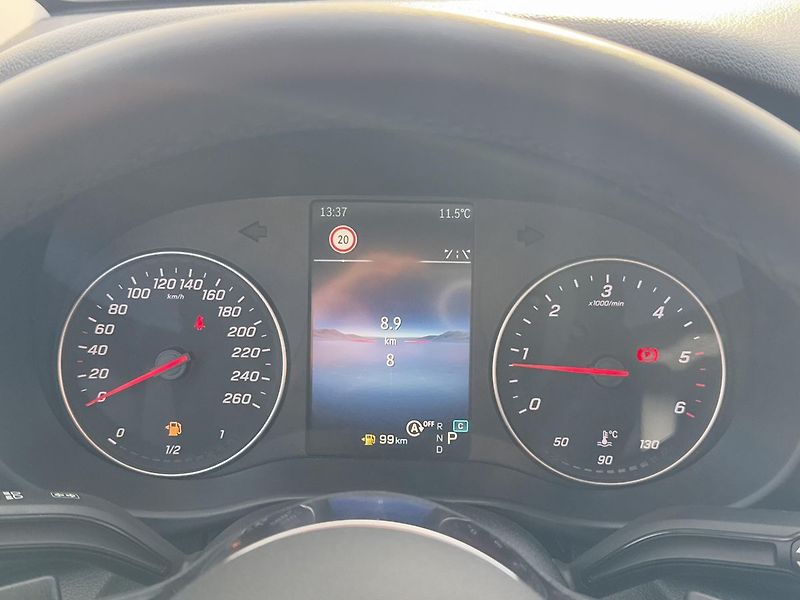 Mercedes-Benz Vito 119 CDI Tourer SELECT L4M - fotka 11 z 19