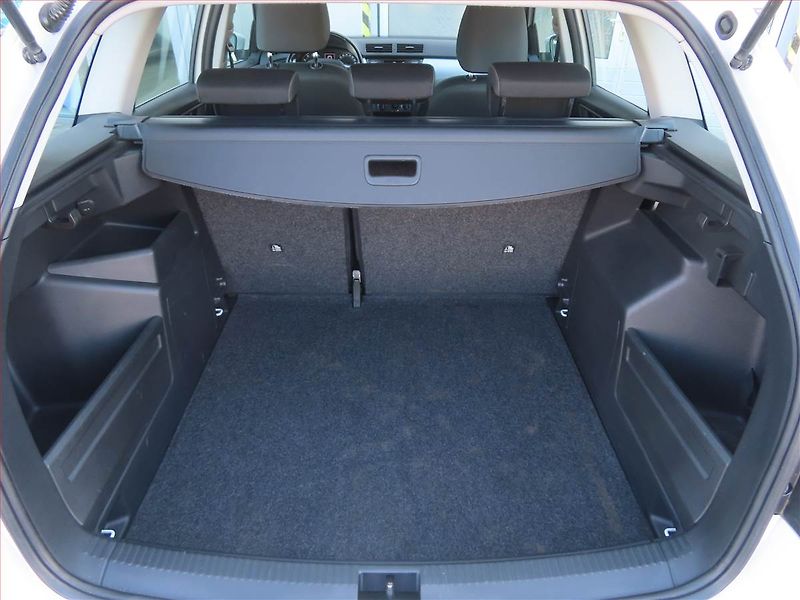 Škoda Fabia (2016) 1.2 TSI, Tempomat - fotka 13 z 17