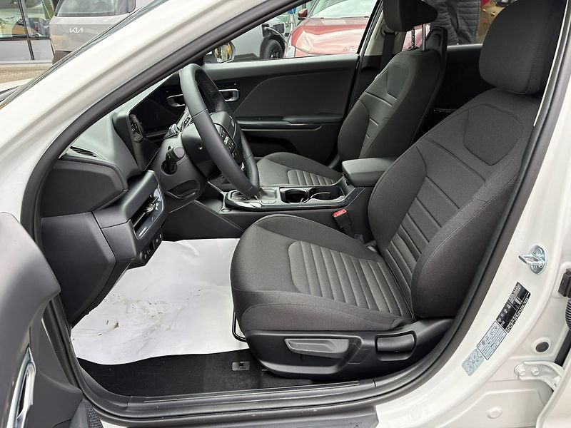Kia Ostatní (2026) SW 1,6 T-GDi GPF 7DCT SPIN 110 - fotka 13 z 18