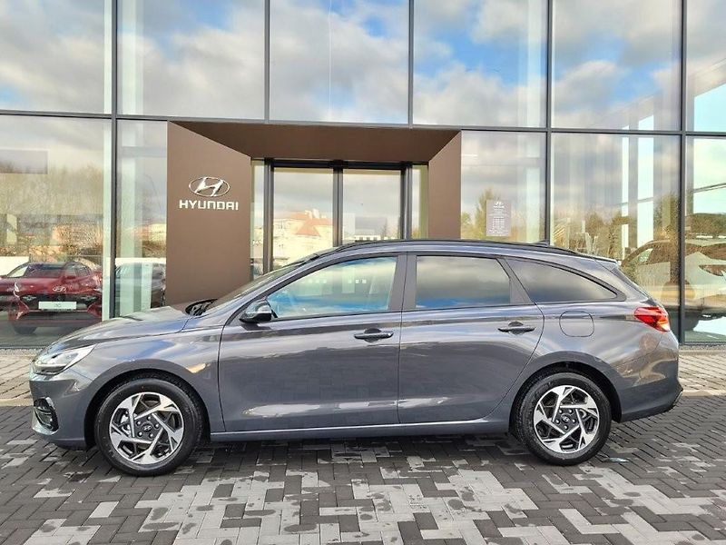 Hyundai i30 (2026) 1.6 T-GDI 110kW DCT SMART  - fotka 3 z 28