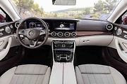 Mercedes-Benz třídy E Coupé.