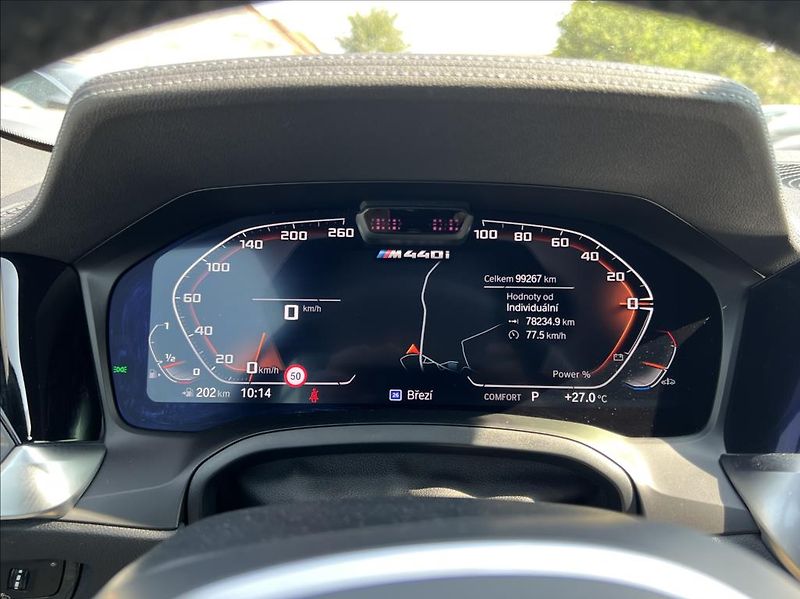 BMW Řada 4 M440I XDRIVE inovation - fotka 37 z 41