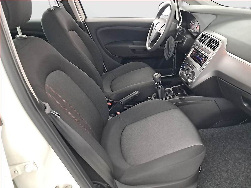 Fiat Punto (2013) 1.2, Tempomat - fotka 9 z 14