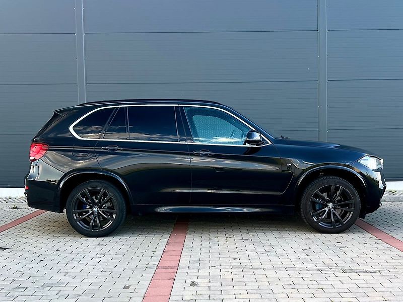 BMW X5 30d xDrive-2019 ALU - fotka 8 z 36