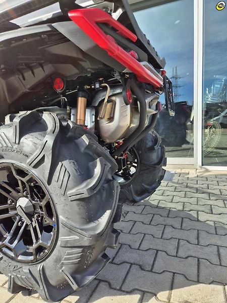 Can-Am Outlander 1000R XMR (2025) MY2025 - fotka 15 z 20