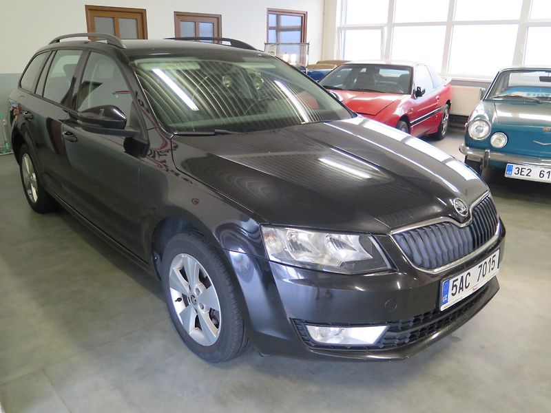 Škoda Octavia (2015) 2.0TDI,4x4,klima,výhřev,rozvod - fotka 5 z 25