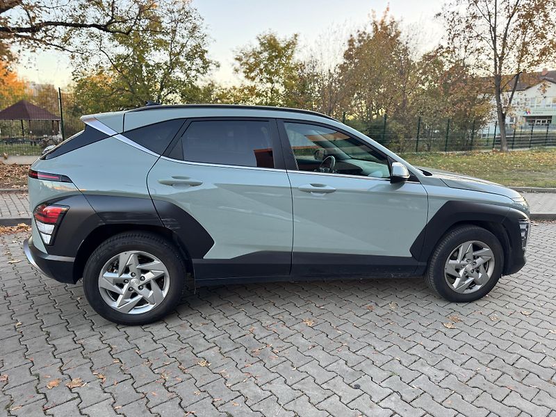 Hyundai Kona (2024) 1.6TGDi Smart Tech 1maj. ČR !! - fotka 7 z 22