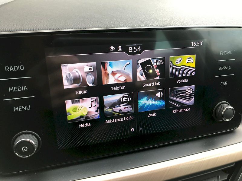 Škoda Scala (2022) STY TS 81/1.0 M6F - fotka 24 z 27