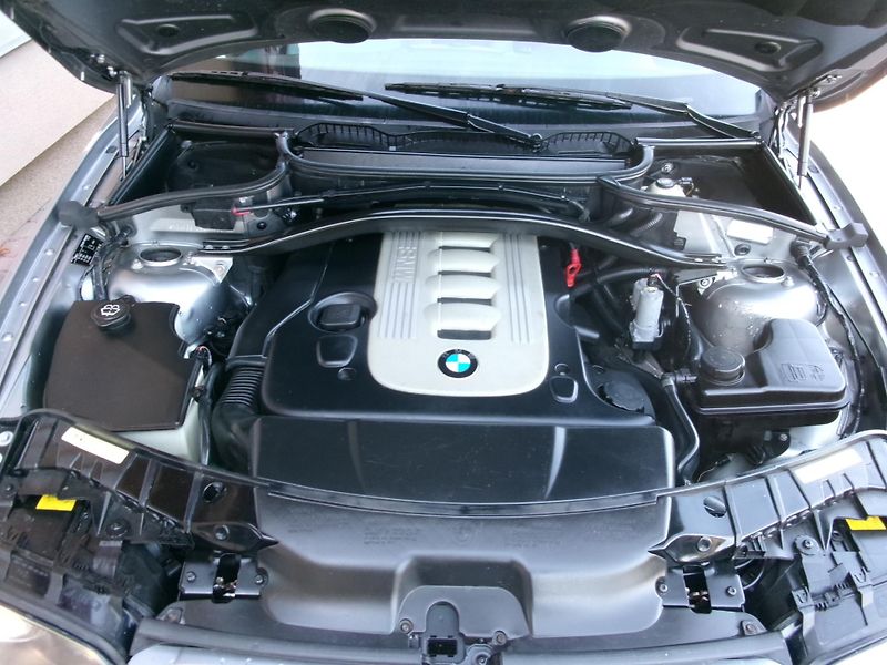 BMW X3 3.0 D 4X4 AUTOKLIMA  - fotka 23 z 23