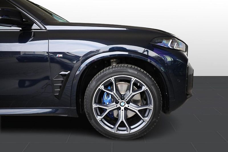 BMW X5 xDrive40d - fotka 7 z 30