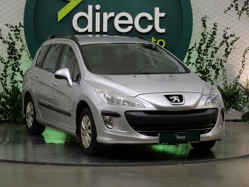 Peugeot 308 - fotka 8 z 21