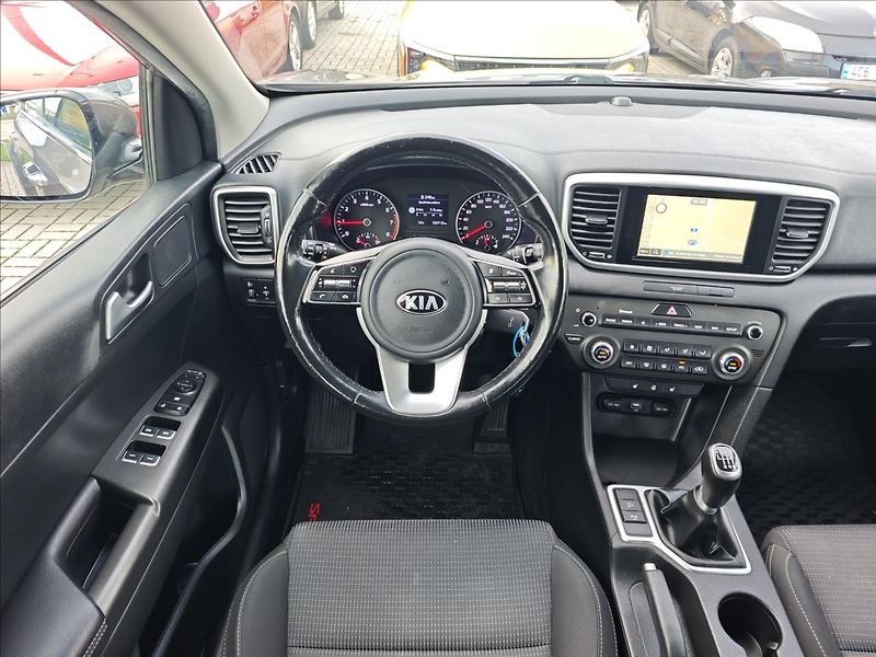 Kia Sportage 1,6 GDi  Exclusive - fotka 16 z 22