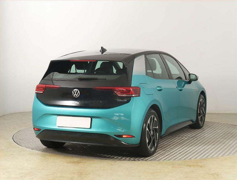 Volkswagen ID.3 (2020) Pro Perf. (62 kWh), SoH 87% - fotka 5 z 22