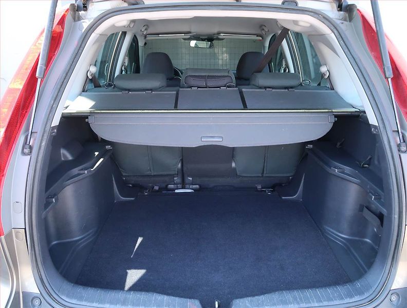 Honda CR-V (2009) Elegance 2.2 i-CTDi, 4X4 - fotka 14 z 15