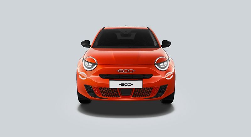 Fiat 600 (2026) Pop 1.2 Turbo Hybrid 110k eDCT - fotka 2 z 5