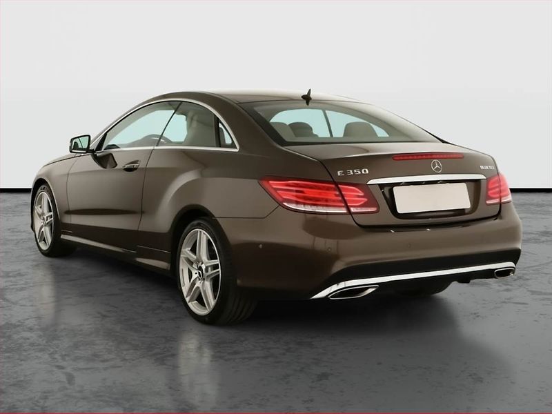 Mercedes-Benz Třídy E (2013) E 350 BlueTEC, Automat, Kůže - fotka 4 z 18