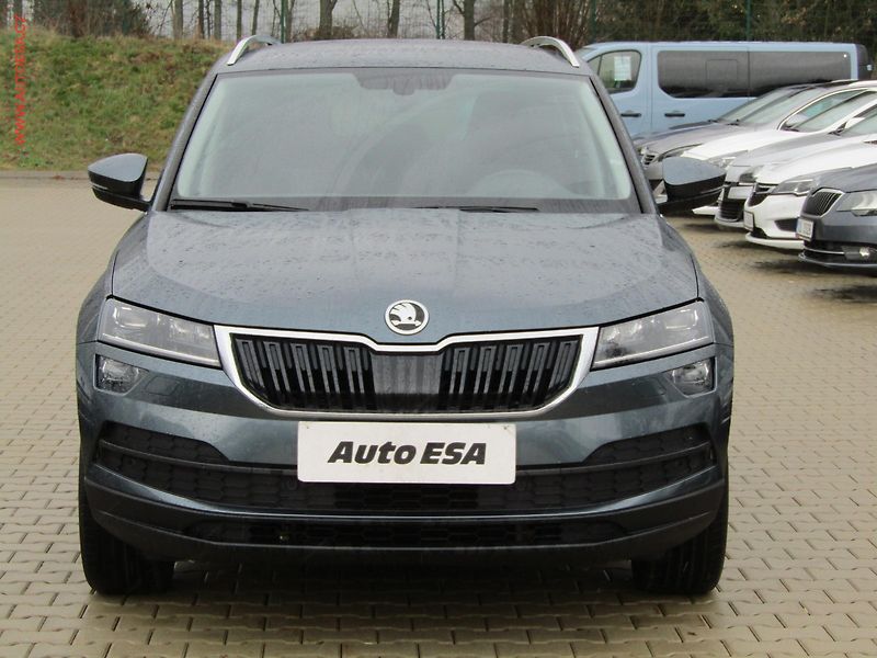 Škoda Karoq (2019) 1.6 TDi, ČR, Style, DSG - fotka 2 z 20