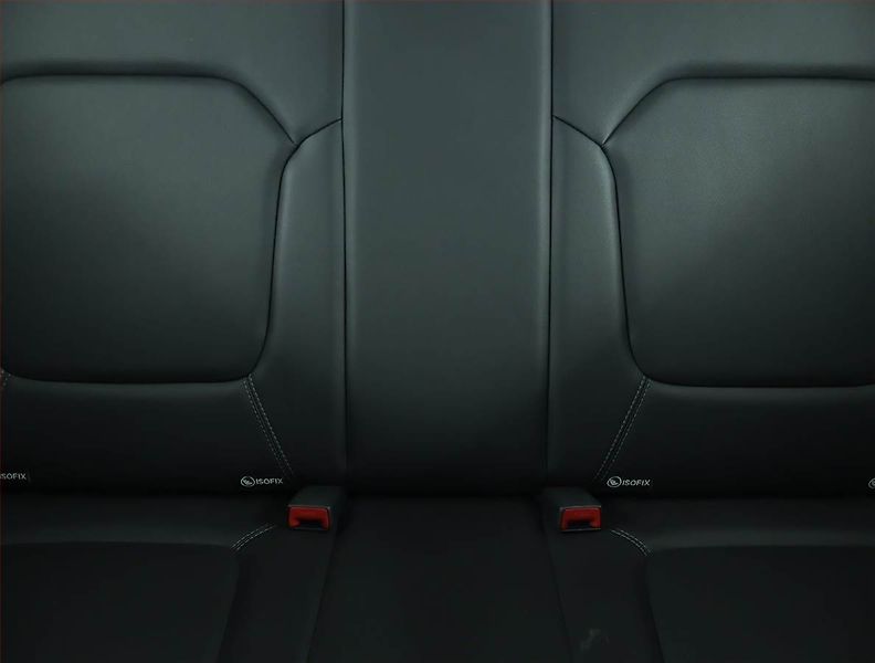 Dacia Spring (2023) Electric 45 (27 kWh), SoH 93% - fotka 10 z 15