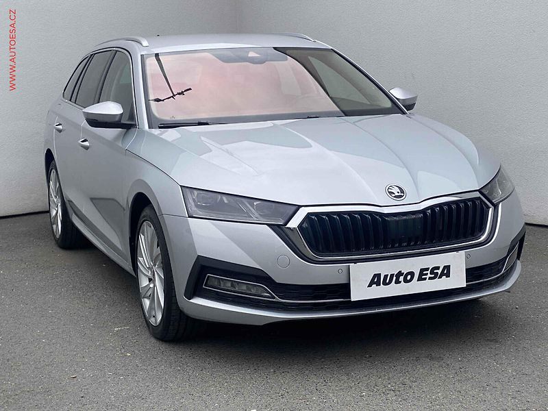 Škoda Octavia (2022) 2.0 TDi, ČR, Style, DSG, LED - fotografie inzerátu
