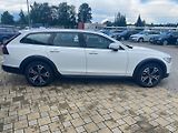 Volvo V90 (2022) 2.0 Cross Country PRO B5Hybrid - náhled 2