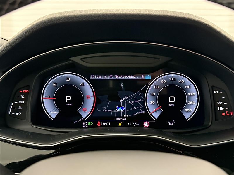 Audi Q8 3,0 50 TDI tiptronic quattro S - fotka 25 z 42