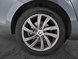 Škoda Superb (2017) Style 2.0 TDI, Automat - náhled 15