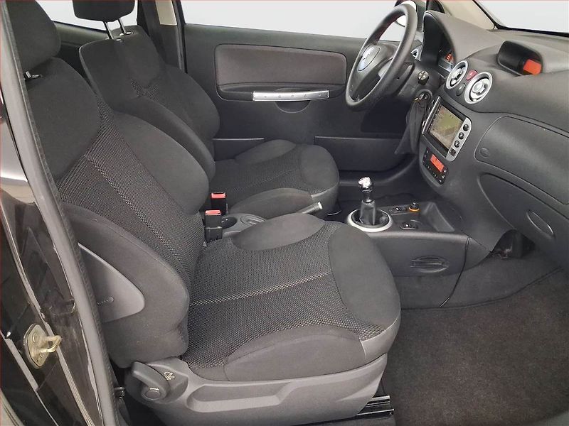 Citroën C2 (2005) VTS 1.6 VTS, Navi - fotka 9 z 16
