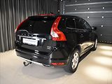 Volvo XC60 2,4 D4 SUMMUM - náhled 3