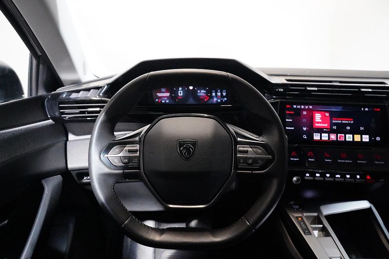 Peugeot 308 - fotka 18 z 30