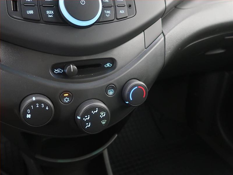 Chevrolet Spark (2010) 1.0 16V, servisované - fotka 12 z 12