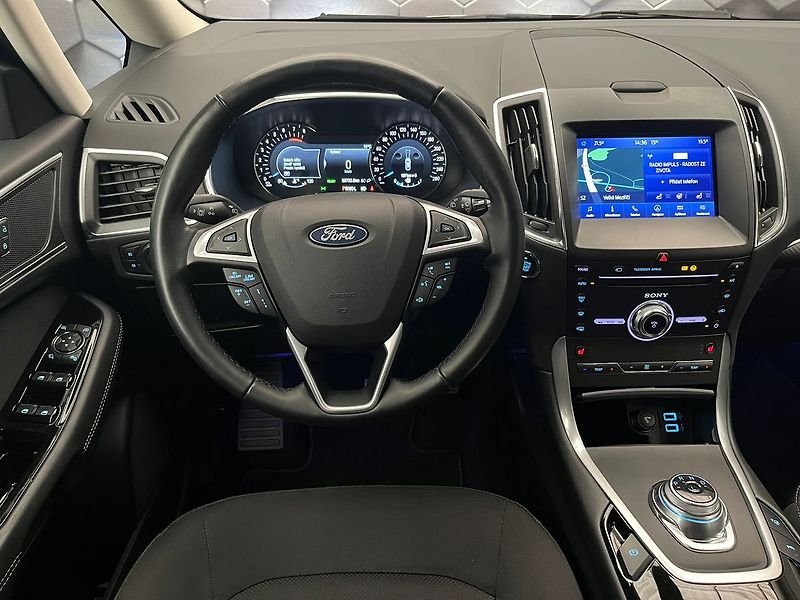 Ford Galaxy 2.5 HEV TITANIUM 7 míst - fotka 7 z 70