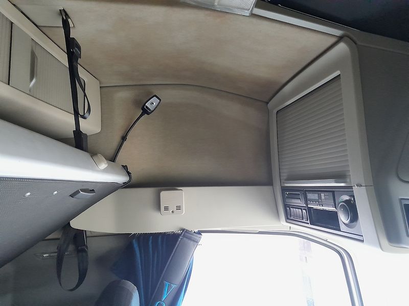 Volvo FH 500 LowDeck - fotka 25 z 39