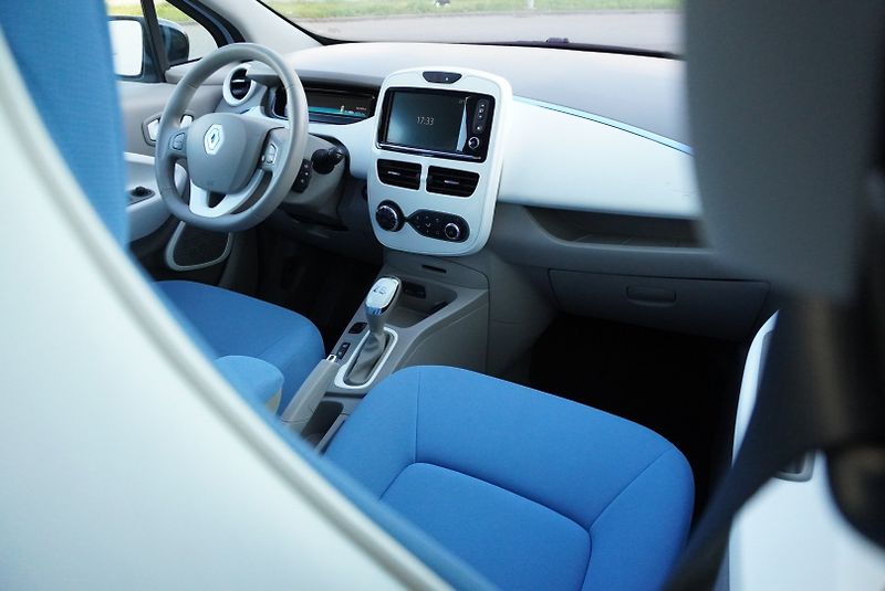 Renault ZOE (2013) ZEN - fotka 12 z 35