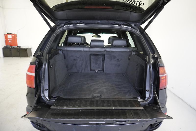 BMW X5 3,0 XDRIVE35D AUT. - fotka 11 z 34