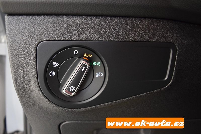 Volkswagen Tiguan 1.5 TSi ELEGANCE DSG  - fotka 38 z 62