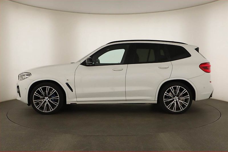 BMW X3 (2021) xDrive30d - fotka 3 z 18