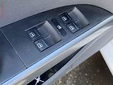 Seat Leon (2009) 1.9 TDi, AC, temp - náhled 11