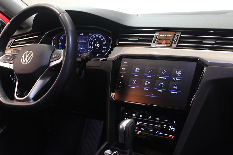 Volkswagen Passat (2023) 2.0TDI DSG Display Tažné - fotka 26 z 37