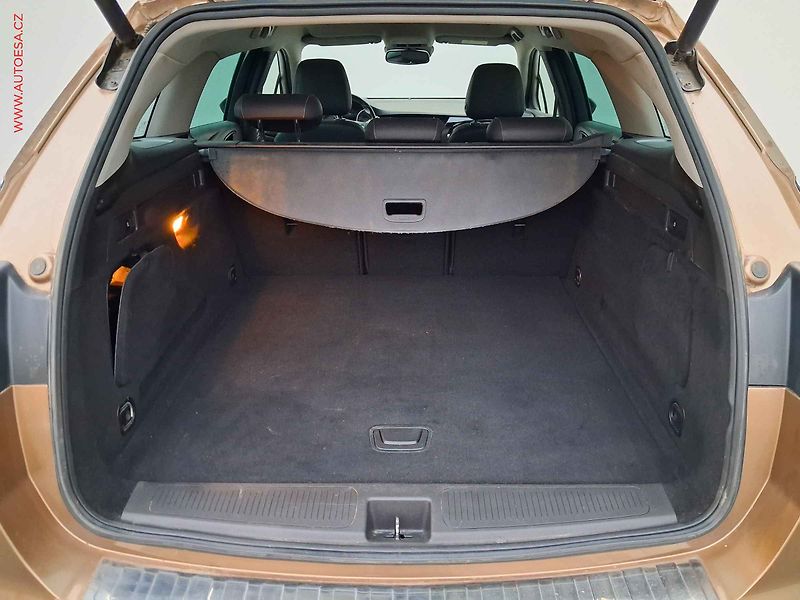 Opel Astra (2016) 1.4T, Innovation, AT, LED - fotka 7 z 16