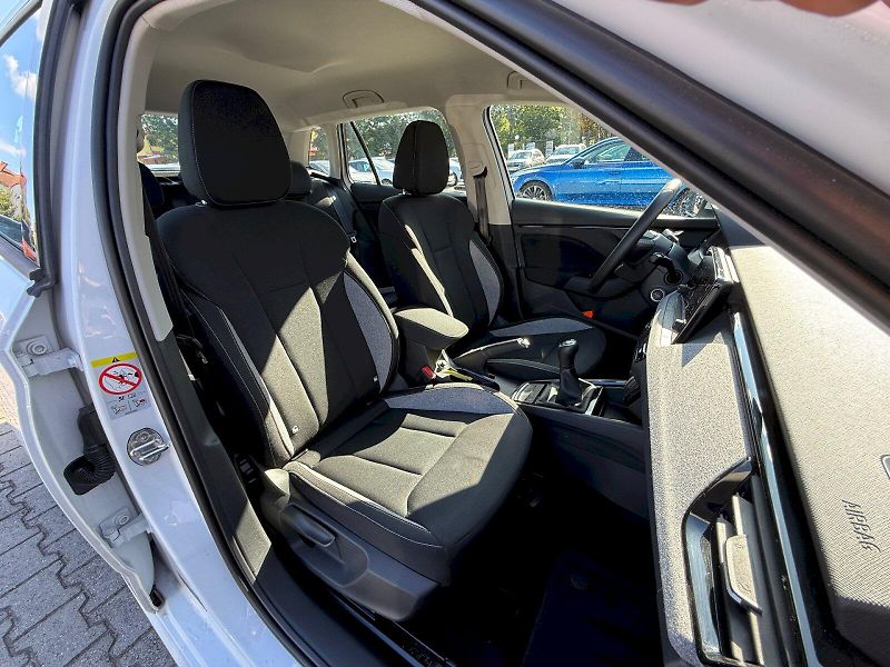 Škoda Kamiq (2025) 1.0 TSI 85 kW Selection - fotka 18 z 20