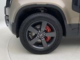 Land Rover Defender 110 D300 X AWD AUT REZERVACE - náhled 36