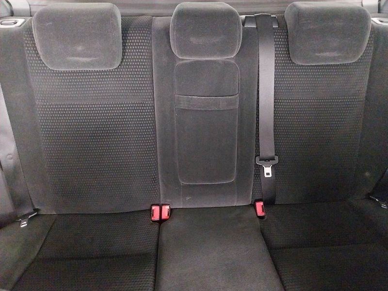Ford Focus (2006) Ghia 1.6 16V, slušný stav - fotka 10 z 20