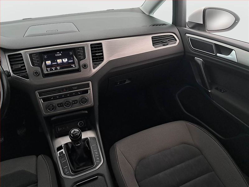Volkswagen Golf Sportsvan (2015) 1.2 TSI, Xenony, Tempomat - fotka 8 z 18