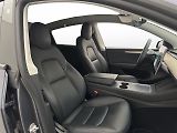 Tesla Model Y Long Range AWD - náhled 26