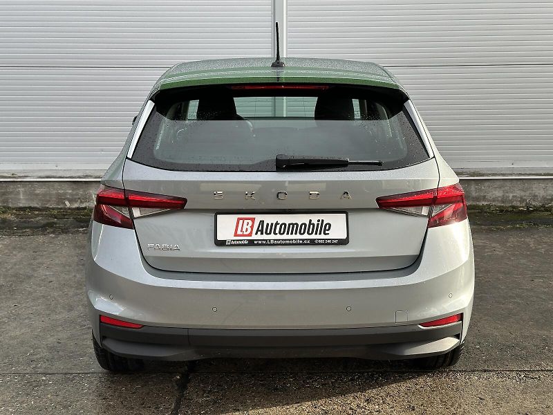 Škoda Karoq 2.0TDi 4x4 Style PLUS Bi-LED 2 - fotka 5 z 44