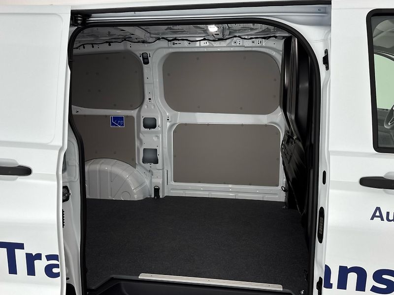 Volkswagen Transporter (2025) 83 kWh - fotka 8 z 27